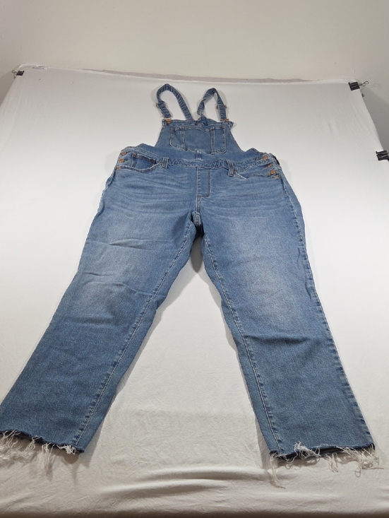 Universal Thread Denim - Universal Thread Washed Denim Women’s 12 Overalls Frayed Hem Distressed Boho